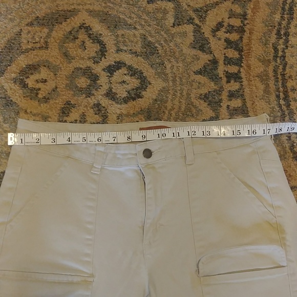 Lee Bermuda Shorts - Picture 9 of 12